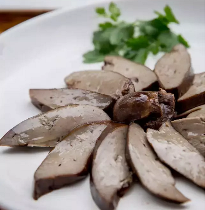 沁鑫商用电磁炉进驻餐饮品牌日日香-3