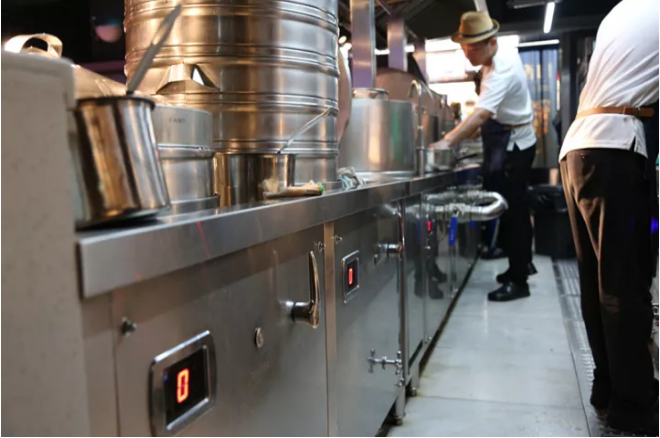 沁鑫商用电磁炉进驻餐饮品牌日日香-7